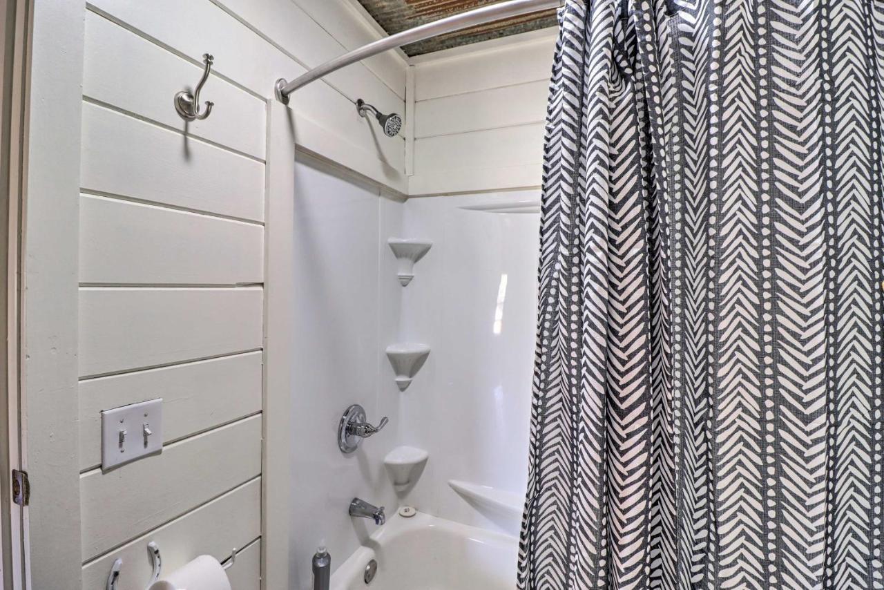 Cheery Pet-Friendly Studio With Shared Fire Pit Mountain View Exteriér fotografie